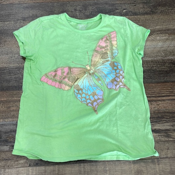Bundle of 4 Butterfly Short Sleeve Shirts - Picture 2 of 5
